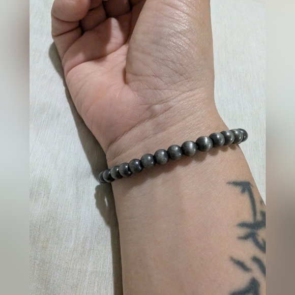 Vintage Silver and Turquoise Bracelet - Picture 4 of 9